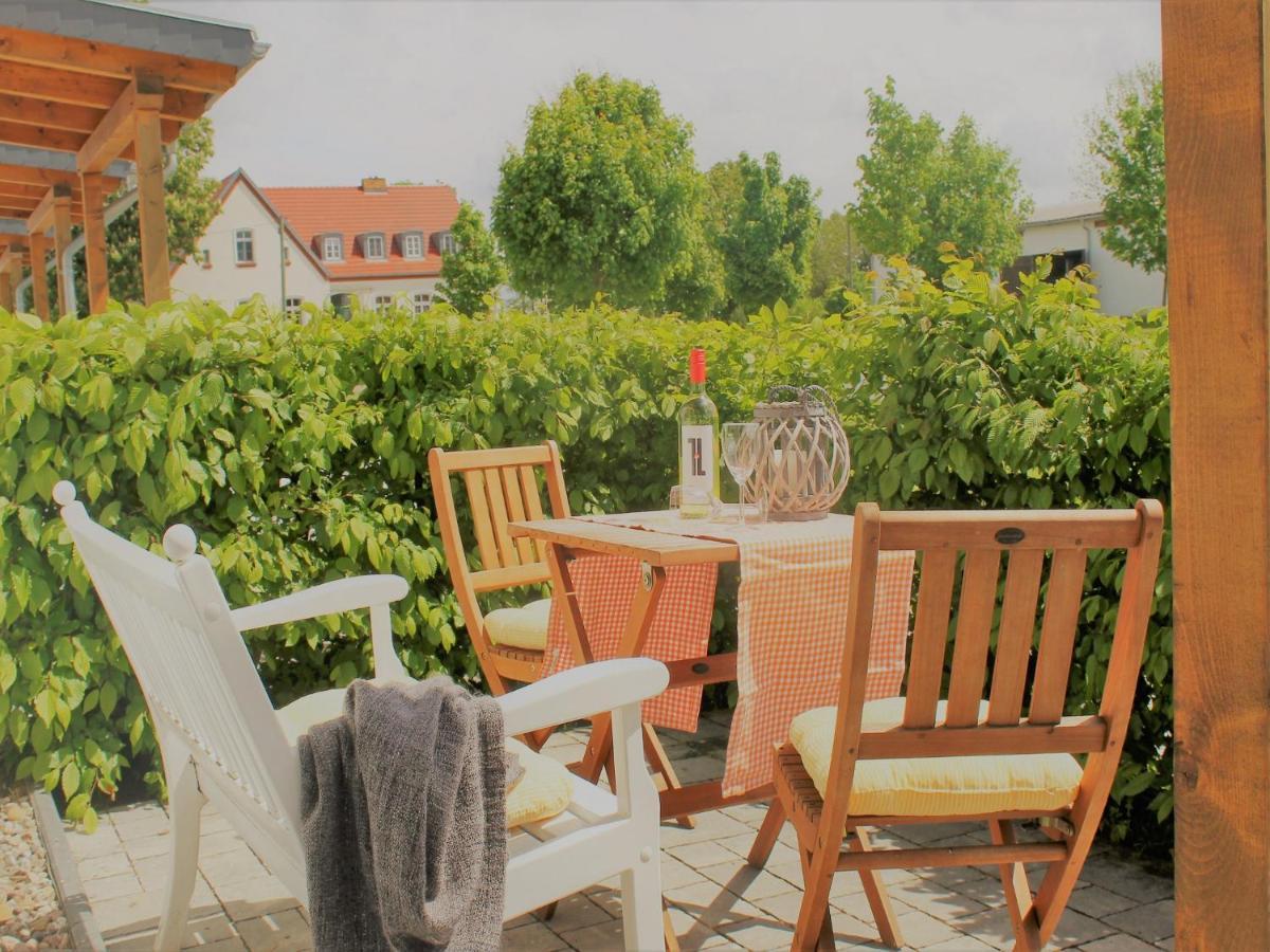Gutshof Marienthal Apartment Viereck Bagian luar foto