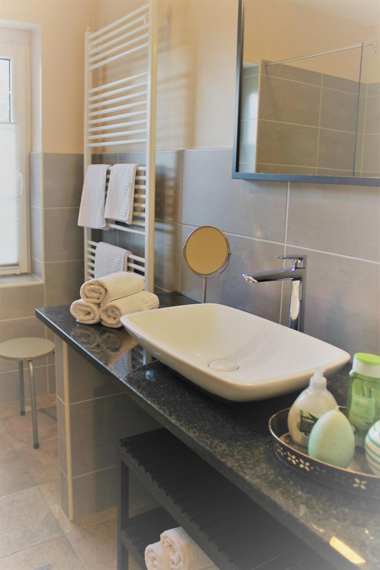 Gutshof Marienthal Apartment Viereck Bagian luar foto