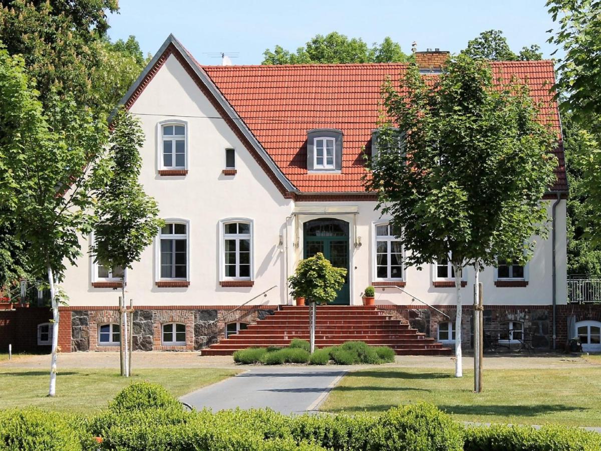 Gutshof Marienthal Apartment Viereck Bagian luar foto